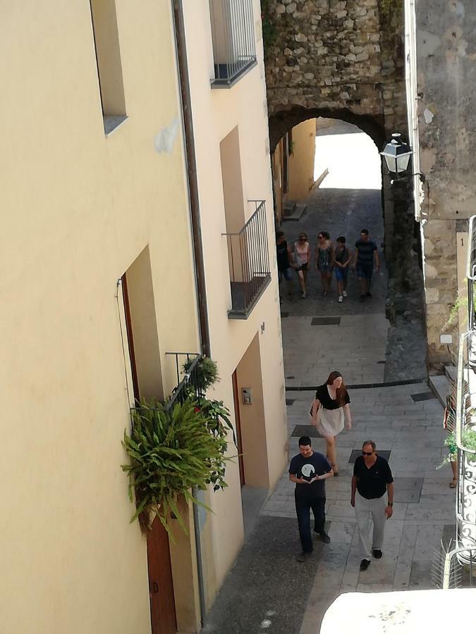 Can Teixidor Villa Besalu Luaran gambar